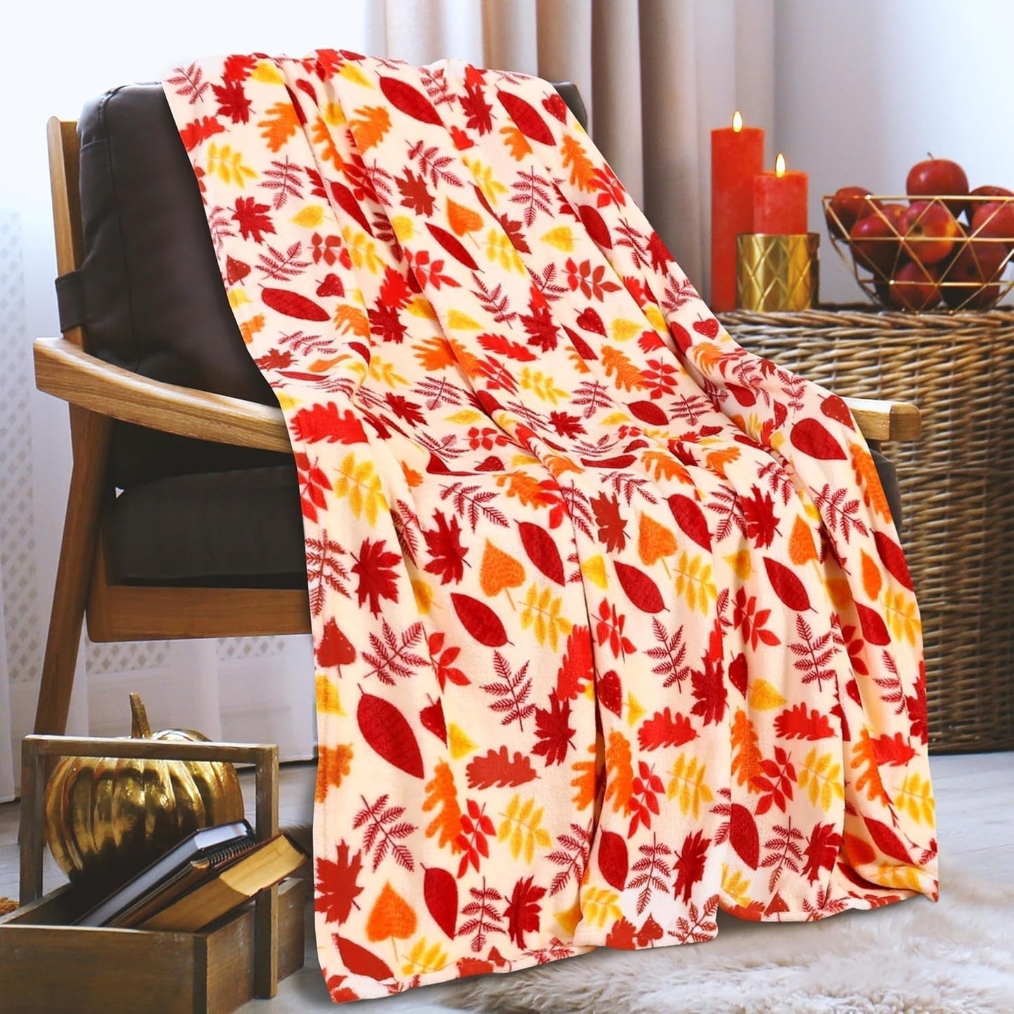 Elegant Comfort Letvægts Halloween-tematæppe, blødt, hyggeligt og plys, perfekt til afslapning i denne uhyggelige sæson, 127 X 152,4 cm, Senge og dyner med kranie og knogler Elegant Comfort Efterårsblade 50 X 60
