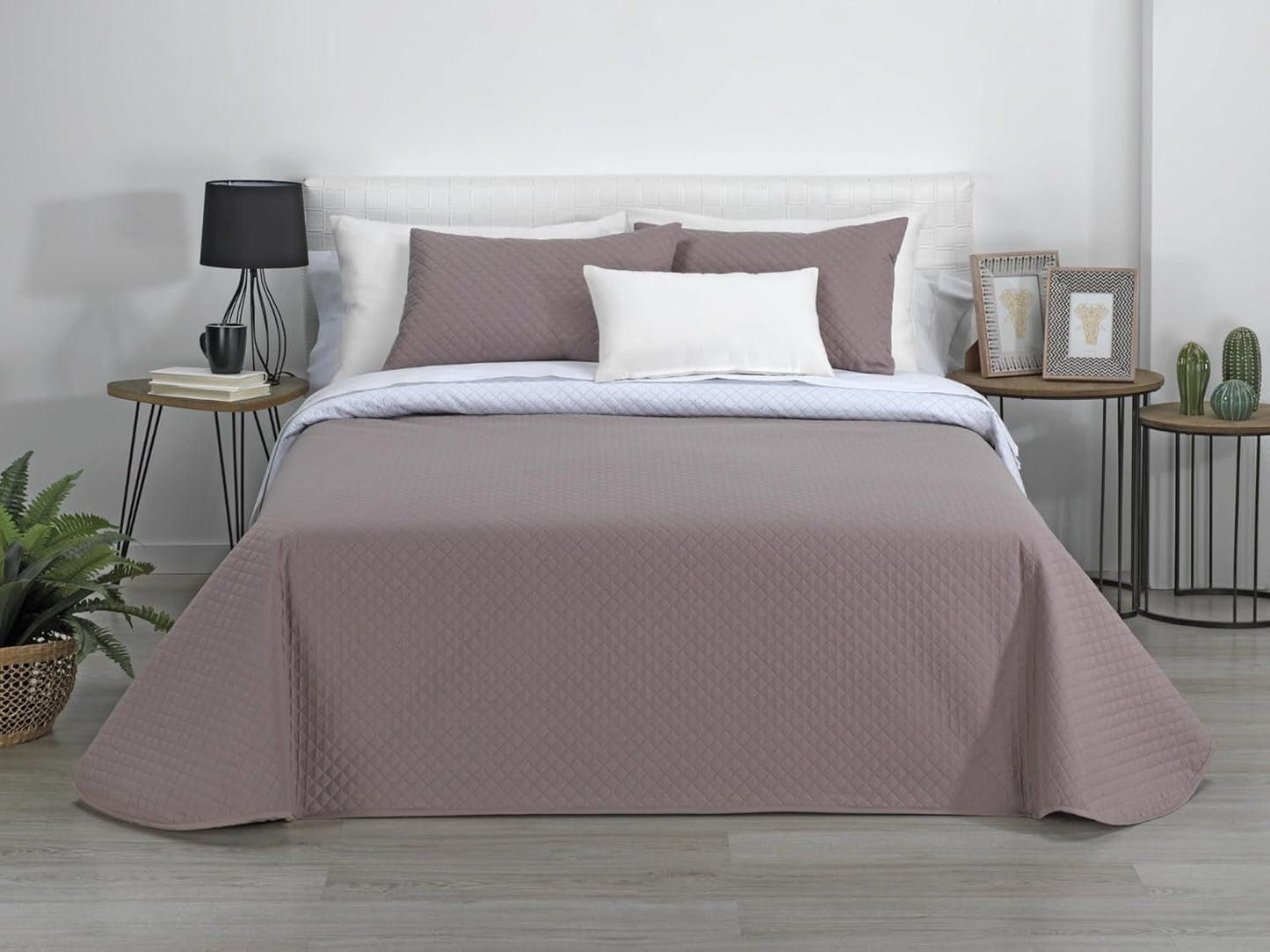 Estoralis | AVA | Vendbar Boutique Quilt | Til alle årstider | Farve - Hvid/Taupe | Til 140/150/160 cm seng. seng. (250 X 270 Cm. Ancho X Alto) | Quiltet quilt Quilts og quilts Naty Shop Standard titel