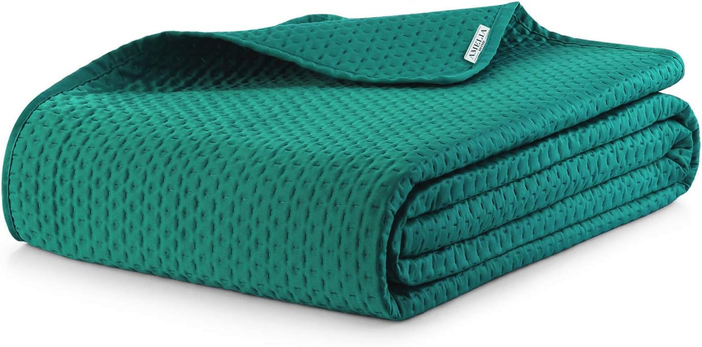 Ameliahome sengetæppe 200X220 Cm mørkegrønt sengetæppe med to prægede sider Matt Satin Carmen Senge og tæpper Besuche den AmeliaHome-Store