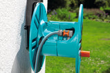 Gardena Classic 60 vægslangetromle med slangestyretromle: Til nem vægmontering, med anti-drypsystem, vinklet tilslutning, stor kapacitet, pladsbesparende (2650-88)