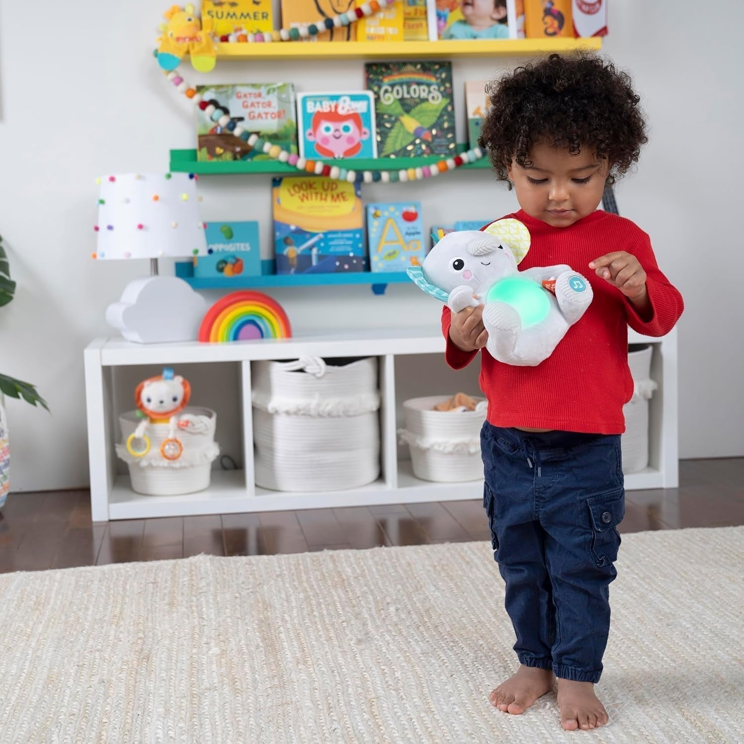 Bright Starts, kram-a-bye babyelefantlegetøj med lys, sange, forskellige teksturer og mere, multi-farvet legetøj Bebe Naty Shop