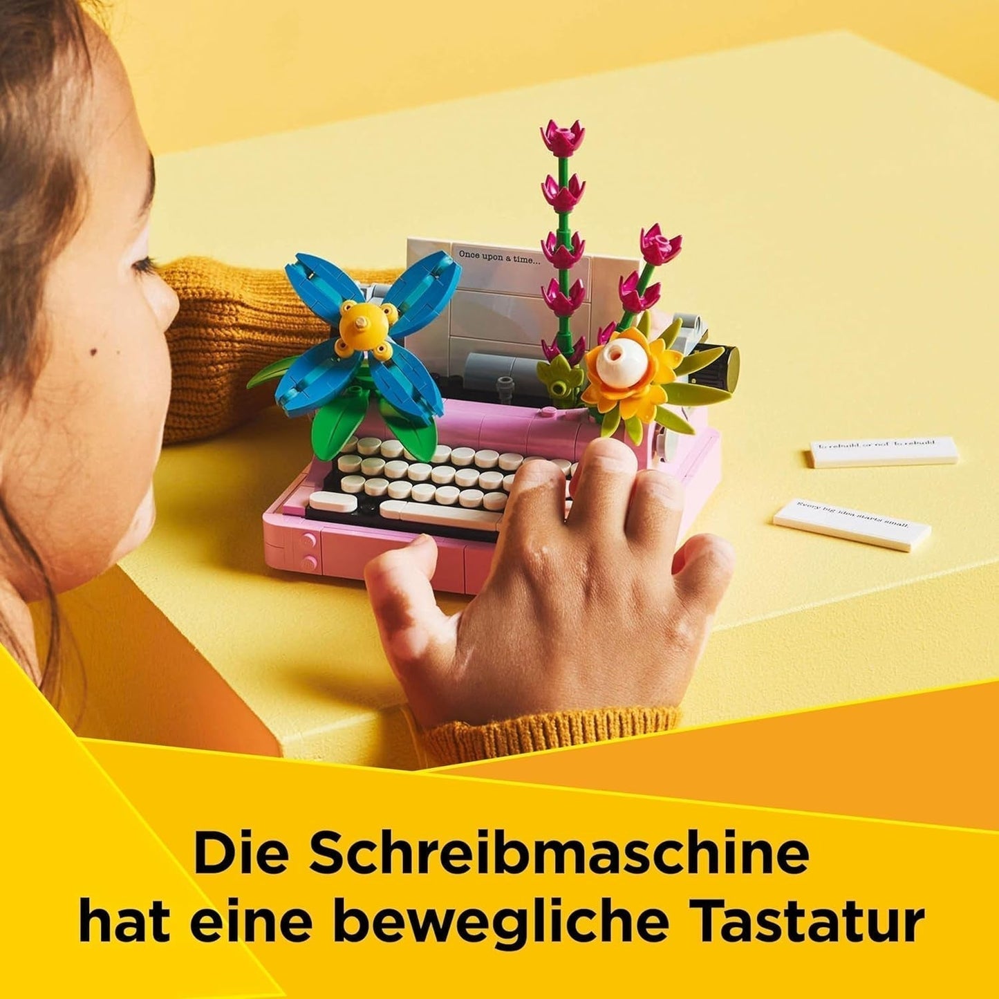 LEGO Creator 3In1 skrivemaskine med blomster - ombyggeligt legetøj til en Keytar-model eller til en urtepotte med notesbog og kuglepen - byggesæt - gave til piger og drenge fra 8 år 31169 Byggesæt Besuche den LEGO-Store