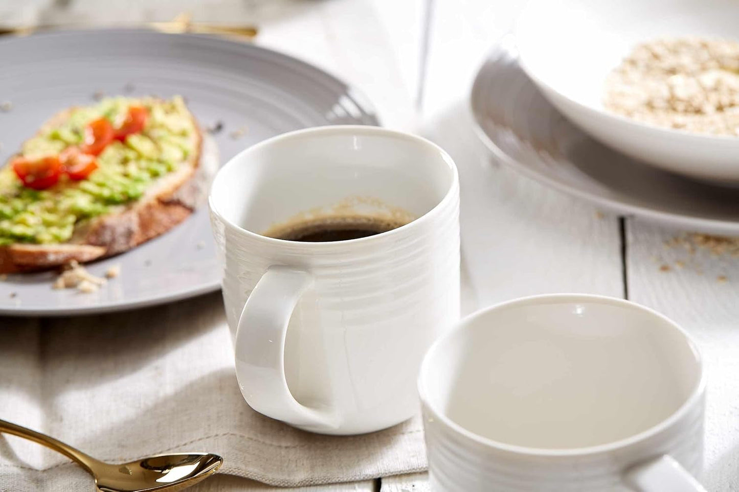 Ritzenhoff & Breker Levi 16-delt porcelænssæt, tallerkener, skåle og krus til 4, skandinavisk design med fint riflet relief, Mix & Match-stel, porcelæn, hvid og grå