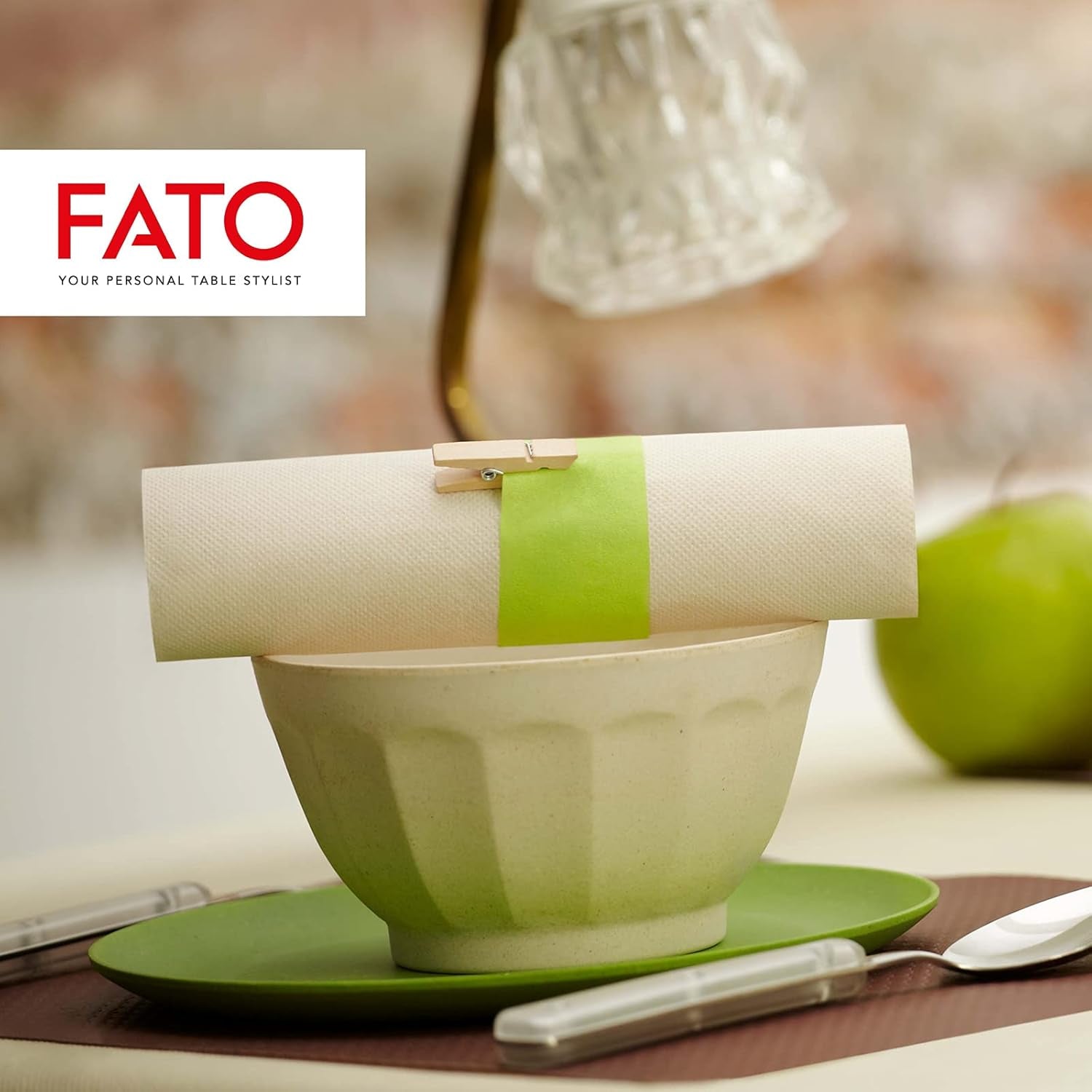 Fato - Naturlige 4-foldede engangspapirservietter, miljøvenlige, 40 stk., størrelse 38X38, 2-lags, 100 % genbrugspapir