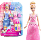 Mattel Disney Princess Toys Askepot modedukke med 2 outfits, 9 tilbehør, 2 toppe med clips og 2 nederdele. 2 i 1 historier inspireret af Disney-filmen, JCR95