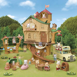 Sylvanian Families 5494 Træhytte med eventyr - Dukkehus-legesæt