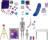 Barbie GXJ88 - Color Reveal Surprise Party, +50 overraskelser: 1 dukke, 1 Chelsea-dukke, 2 dyr, 6 farveændringer, tilbehør og mere, dansefestsæt, legetøjsgave til børn fra 3 år og opefter