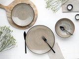 CreaTable, 24464, Malmø Beige-serien, 18-delt porcelænssæt til 6, tallerkensæt af stentøj, Tåler opvaskemaskine og mikroovn, Kvalitetsfremstilling