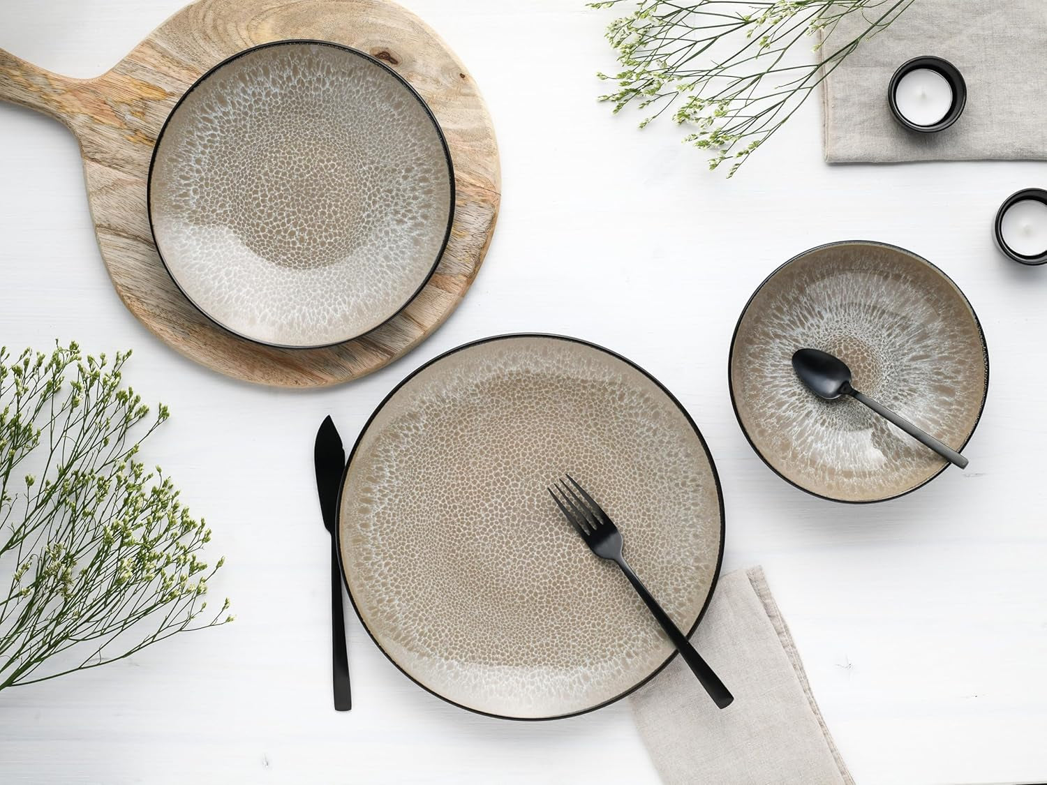 CreaTable, 24464, Malmø Beige-serien, 18-delt porcelænssæt til 6, tallerkensæt af stentøj, Tåler opvaskemaskine og mikroovn, Kvalitetsfremstilling