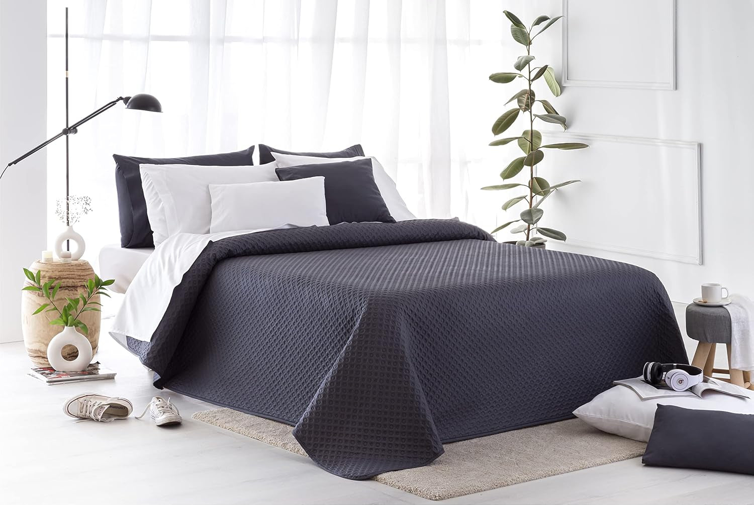 Todocama Fine Boutique sengetæppe med piquémønster, til forår, sommer, efterår og vinter, 100% super blødt mikrofiber, multifunktionelt tæppe, 140/150/160-250 X 260 cm, lysegrå Senge og tæpper Besuche den Todocama-Store Mørkegrå 200 X 260