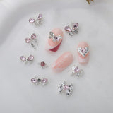 Luxus Rosa Diamant Nagel Charms 3D Butterfly Nail Art Charms Bow Nail Charms Y2K Heart Charms Nägel Tilbehør Schmetterling Herz Schleife Nageldesign Edelsteine ​​​​Strasssteine ​​Glitzersteine ​​​​Nagelschmuck
