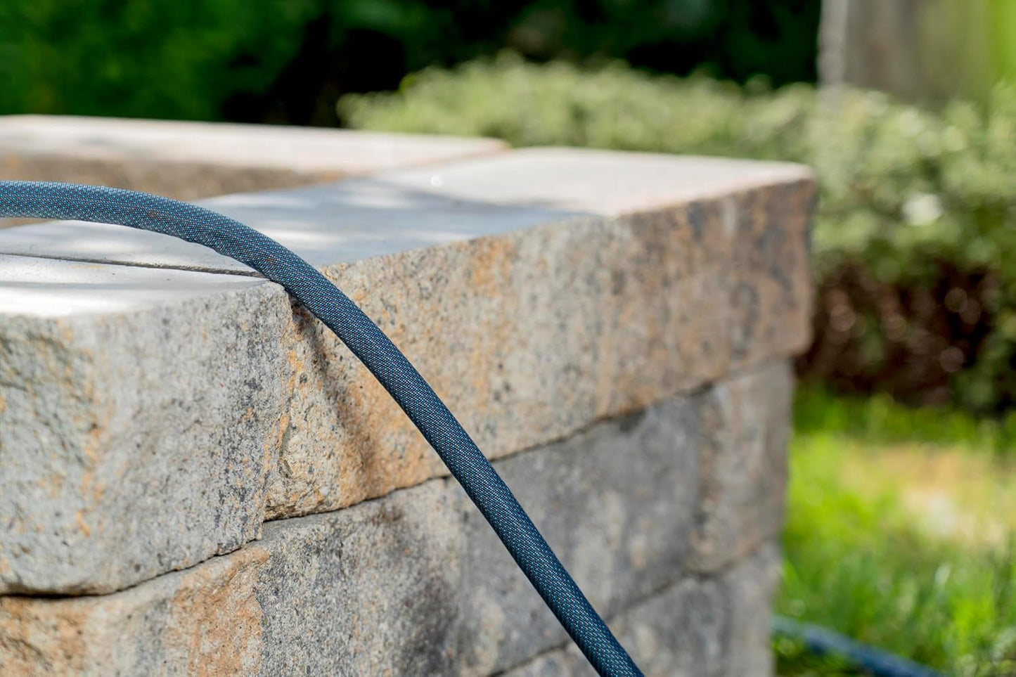 Gardena Liano Xtreme 1/2 tommer 25m sæt: Ekstremt robust tekstilhaveslange med let, vejrbestandig PVC inderslange (18475-20)