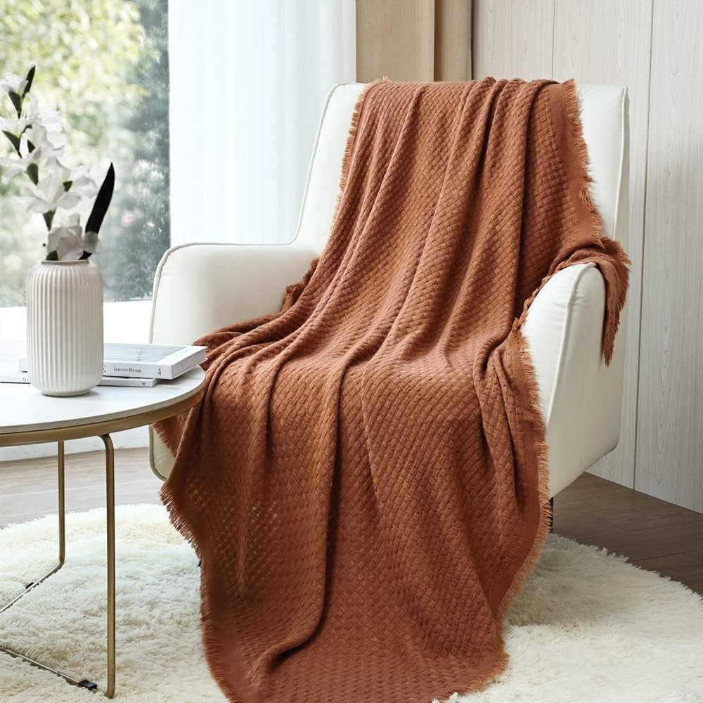 CREVENT Ruststrikket tæppe til Sofa Sofa Stol Seng Boligindretning Blød Varm Hyggelig Letvægts Forår Sommer Efterår (127,8 X 152,4 cm Karamel / Brun / Brændt orange) CREVENT Karamel Vaffelsenge og tæpper