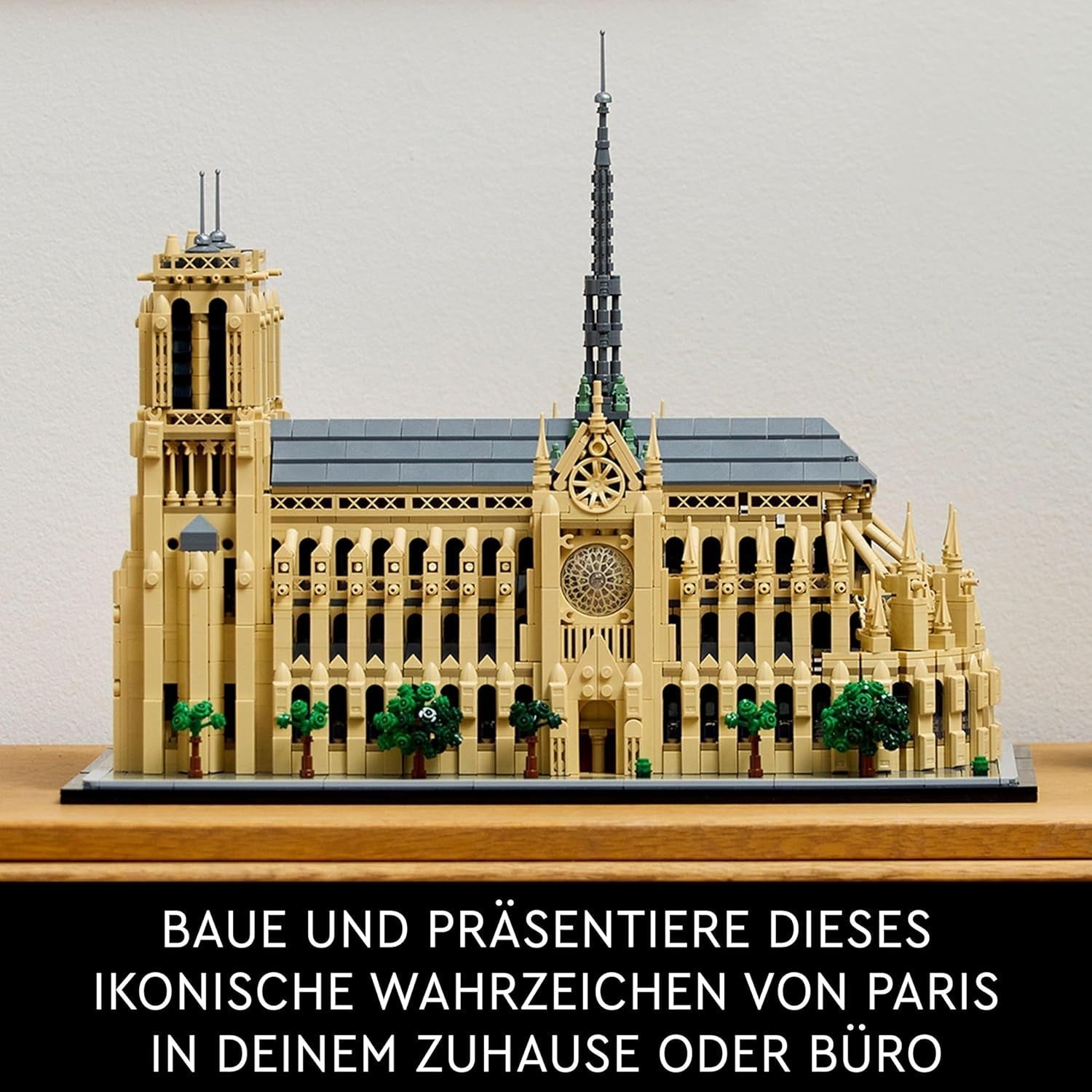 LEGO Architecture Notre-Dame De Paris, Voksen Samlerobjekt, Frankrig Souvenir, Gave til Kvinder, Mænd, Globetrottere og alle historieentusiaster, Arkitektonisk model 21061 Byggesæt Besuche den LEGO-Store