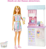 Barbie You Can Be Anything-serien, Isbar, 1x Barbie-dukke med blond hår, Ismaskine, Barbie Play-Doh, Bagetilbehør, Gave til børn, Legetøj fra 3 år og op, HCN46