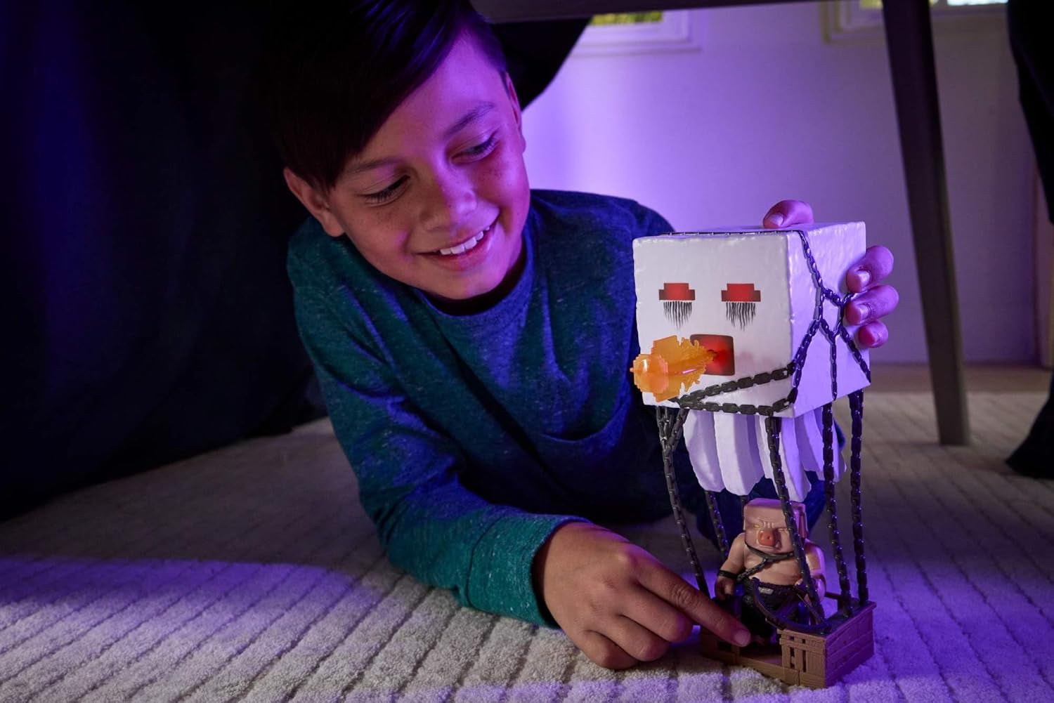 Mattel Minecraft Action Figursæt, Ghast With Fire Attack, Lys, Støj, Starter And Projectile, Piglin Warrior, Inspired By The Movie, JFB69 Actionfigurer Naty Shop