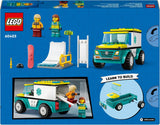 LEGO City Ambulance og Snowboarder, Ambulance Legesæt med legetøjsbil og 2 minifigurer, Snowboarder og Paramediciner Figur, fantasifuld gave til drenge og piger fra 4 år 60403 Byggesæt Besuche den LEGO-Store