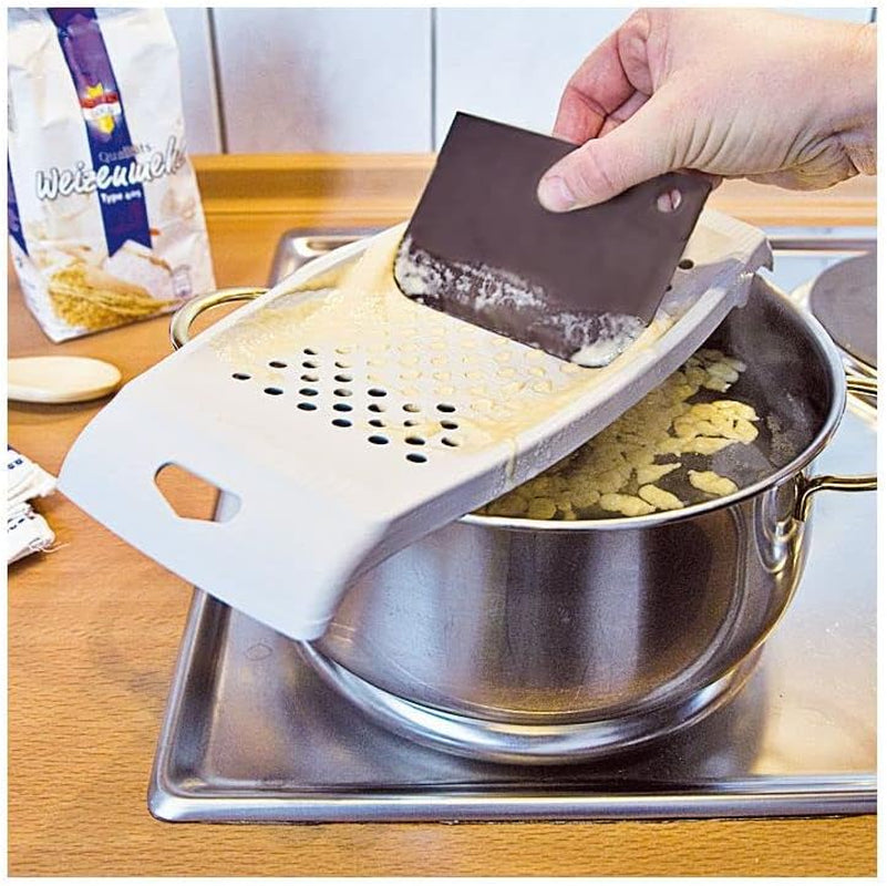Fackelmann spaetzle rivejern med dejskraber Peeler Naty Shop