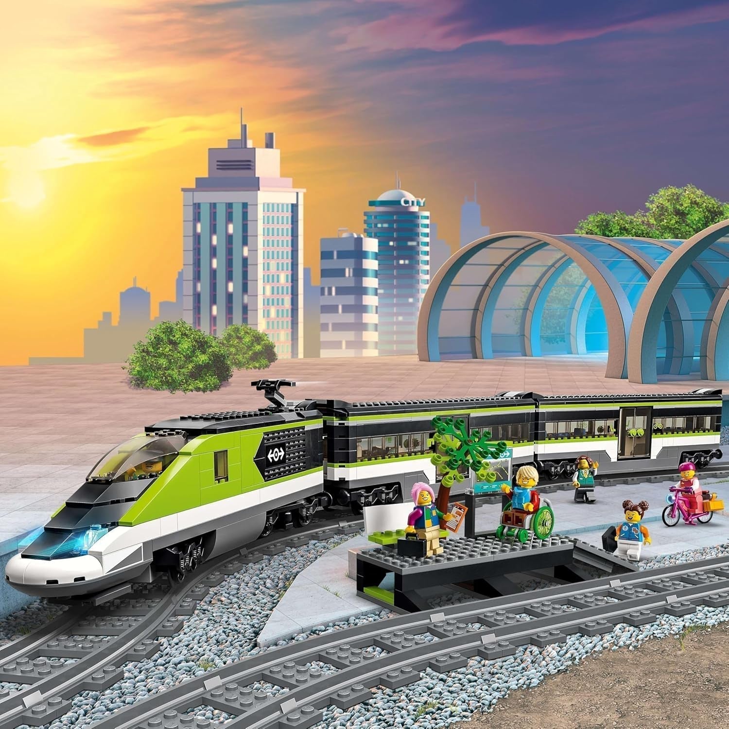 LEGO City passagerekspresstog, fjernbetjeningstogsæt, jernbanelegetøj med forlygter, 2 vogne og 24 sporelementer, gave til børn, drenge og piger 60337 byggesæt Besuche den LEGO-Store