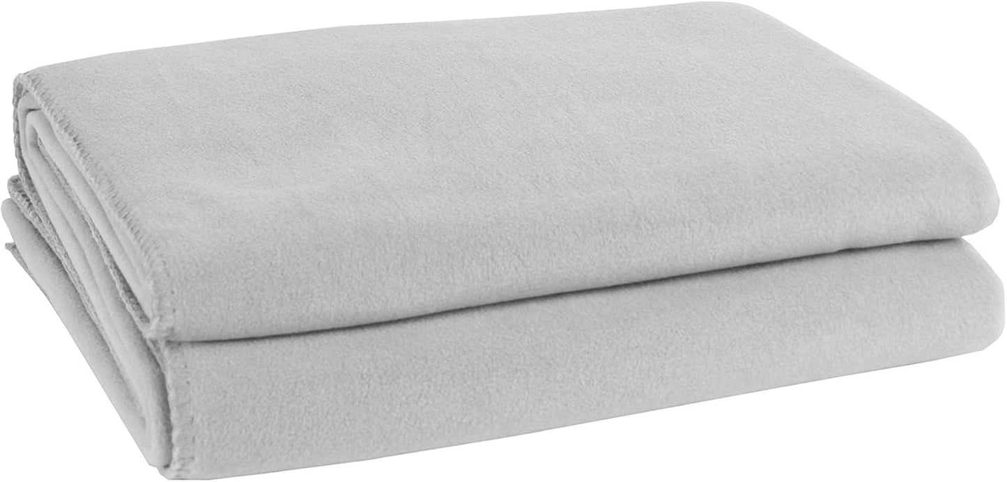 Zoepritz tæppe i farve: Rød, Fremstillet af 65% Polyester, 35% Viscose, Størrelse: 160X200 Cm, 103291-235-160X200 Zoepritz Senge og dyner siden 1828 920 Lysegråmeleret 110X150 Cm