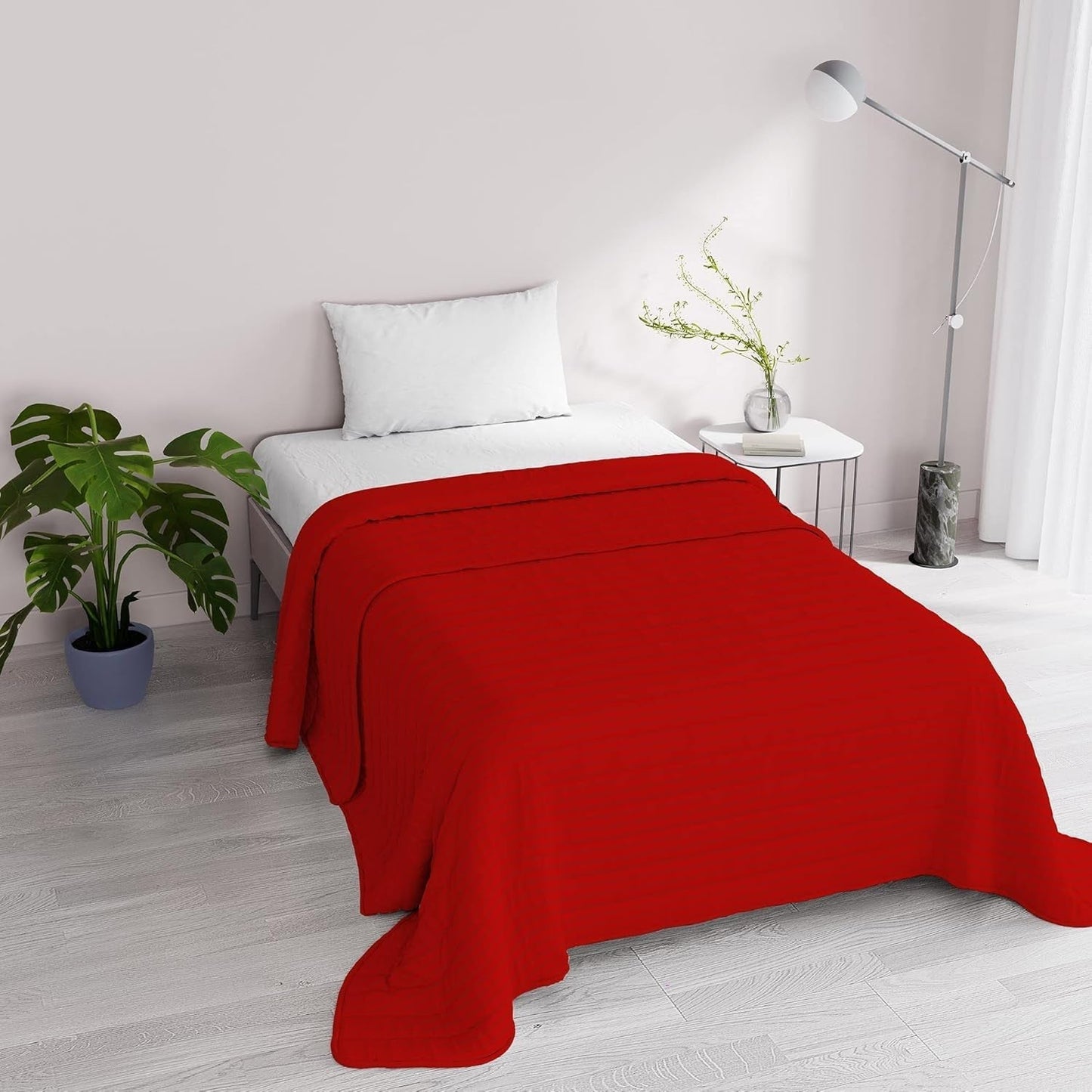 Sommerdyne Satinstriber, polyester, creme, 260X250 Cm Dyner og dyner Naty Shop Rød 170X250 Cm