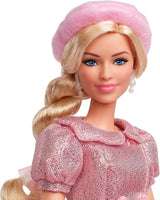 Barbie filmen baseret på filmen Margot Robbie som Barbie samlerfigur i pink bluse og tylnederdel med stiliseret frisure og matchende smykker JBJ53