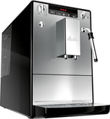 Melitta Solo & Milk - fuldautomatisk slim kaffemaskine med mælkeskummer, kaffemaskine med aftagelig vandtank, f.eks. kaffe eller cappuccino, sølv