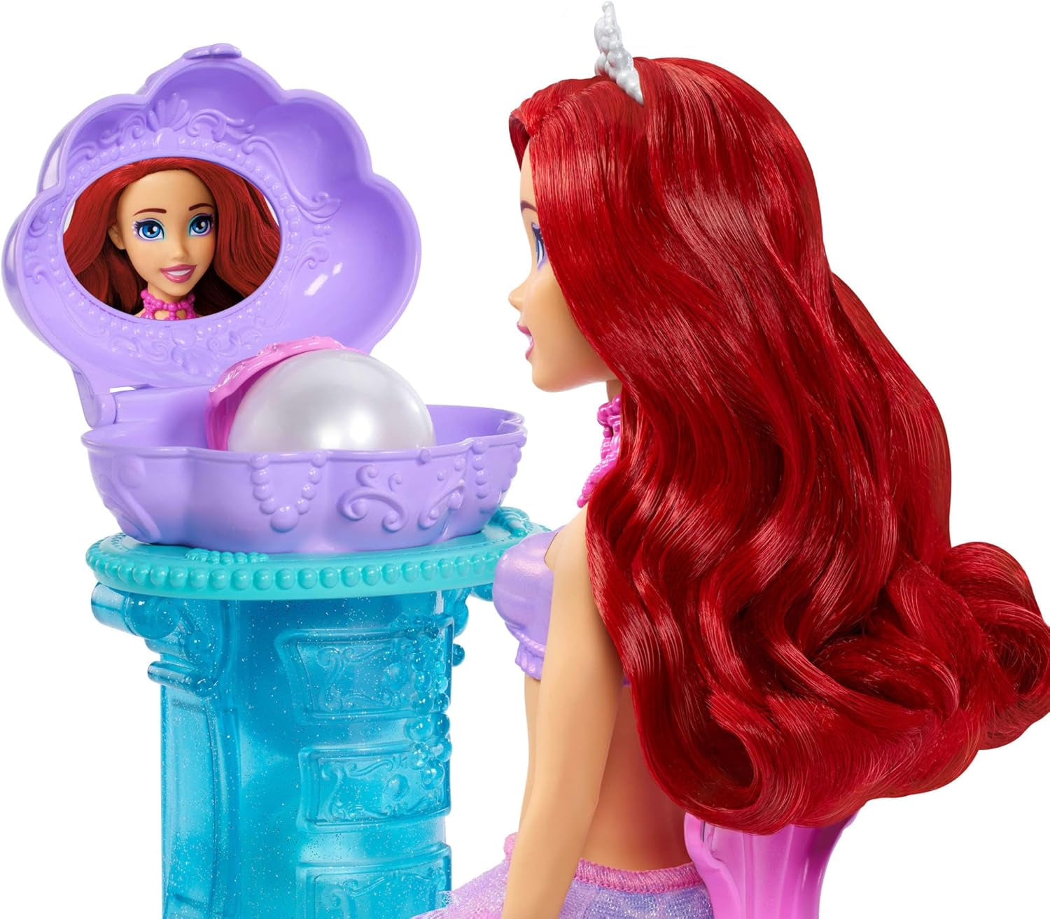 Mattel Disney Princess Legetøj, Make-up Shell Havfrue Arielle modedukke med aftagelig hale, Makeup bord med 5 gentagelige pop-up overraskelser og 5 tilbehør, JBF86 Naty Shop Dolls
