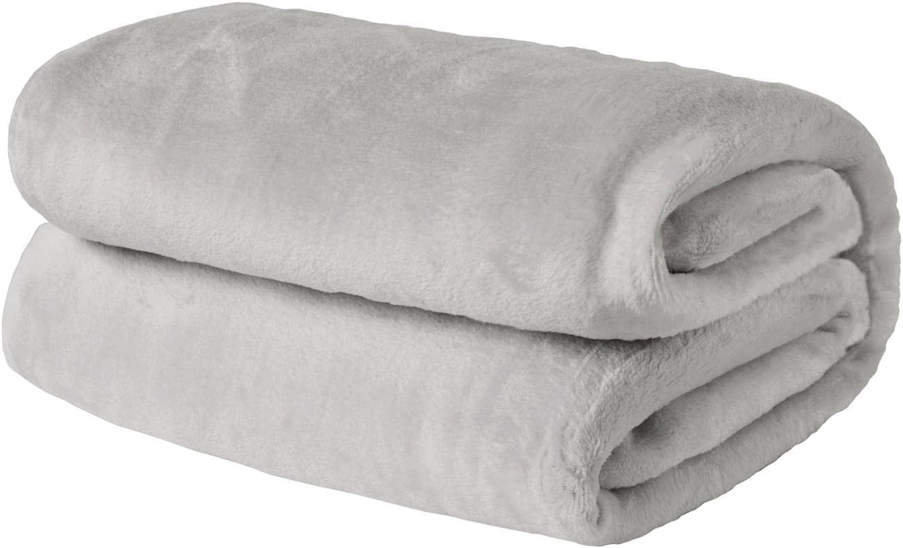 Brentford's Ultra Soft Fleece sengetæppe, Sølvgrå, Stor dobbeltseng - 150 X 200 cm Senge og tæpper Beuche den Brentfords-Store Sølvgrå 120 X 150 cm