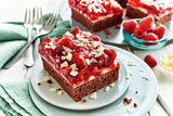 RUF Kleiner Himbeer-Schokokuchen, Mini-Kuchen Mit Feiner Puddingcreme, Himbeeren Und Weißen Schokoraspeln, Inkl. Bagform, 1X252G Blanding til bagning og madlavning Naty Shop