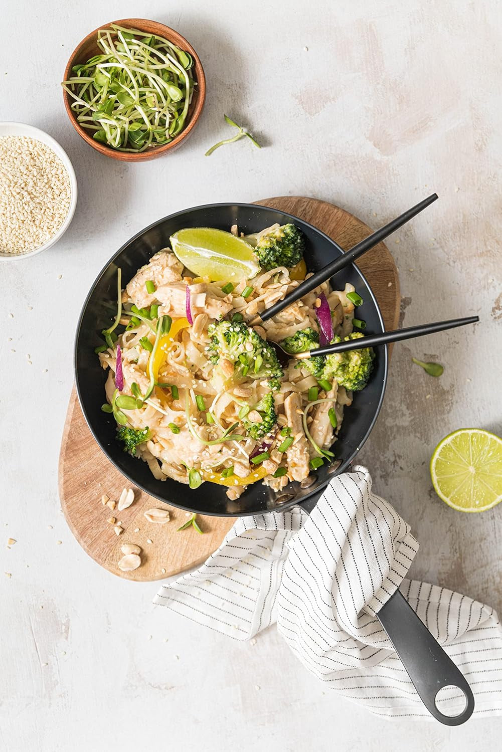 Fettuccine Konjac Nudler Bio Shirataki Diet-Food - 300 g, lav-kulhydrat, sukkerfri, keto, vegansk, kaloriefattig, glutenfri og ægfri, lavet af konjac mel