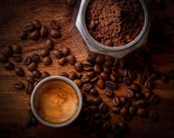 Kenner 1000g | Premium schweiziske kaffebønner til fuldautomatiske kaffemaskiner | Schümli aromatisk kaffe med noter af valnød og karamel | Balanceret blanding Arabica-Robusta | Stegt i Schweiz