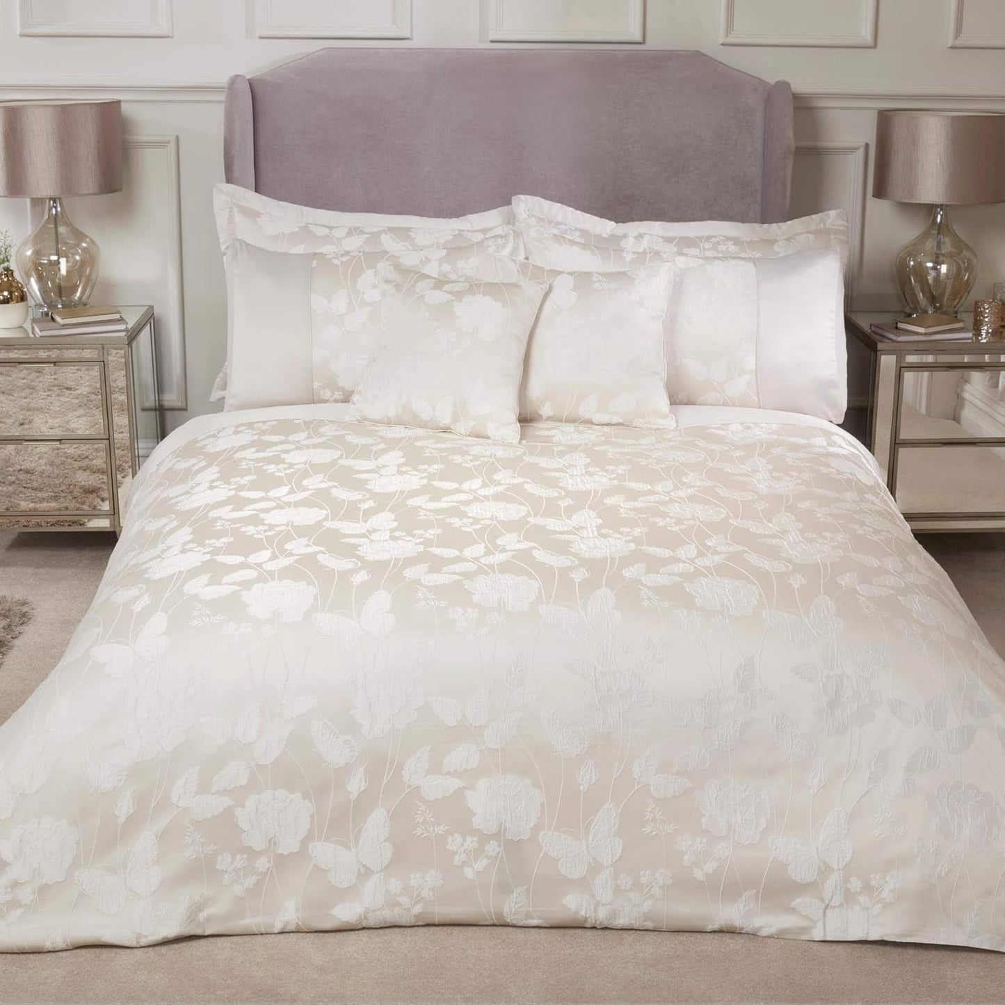 Butterfly Meadow Super King Quilt 100% Polyester Marineblå Dyner og dyner Naty Shop Cremefarve Super King