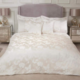Butterfly Meadow Super King Quilt 100% Polyester Marineblå Dyner og dyner Naty Shop Cremefarve Super King