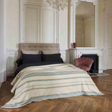 Toison D'Or Angle, 220 X 240 Cm, Bleget/Bizet/Cedra Dyner og dyner Naty Shop Standardtitel