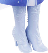 Mattel Disney Princess Elsa Doll, Ice Queen Doll i rejsedragt, kæmmet blondt hår, mobil, udtrækkelig nederdel og støvler, Disney gaver, 3 år gammelt legetøj, HLW48 Naty Shop Dolls
