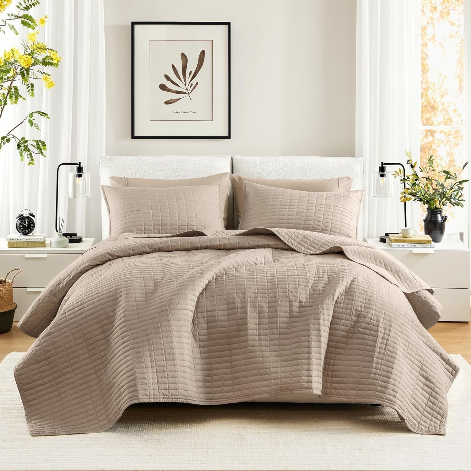 Comfort Spaces Kienna Quilt Sæt Luksus Dobbelt Stitch Sommertæppe Letvægts Blødt Helårs Sengetøj Matchende pudebetræk Hvidt tæppe til King Size senge (264,2 X 228,6 Cm) Naty Shop Taupe Quilt King/Cal King(104"X90")