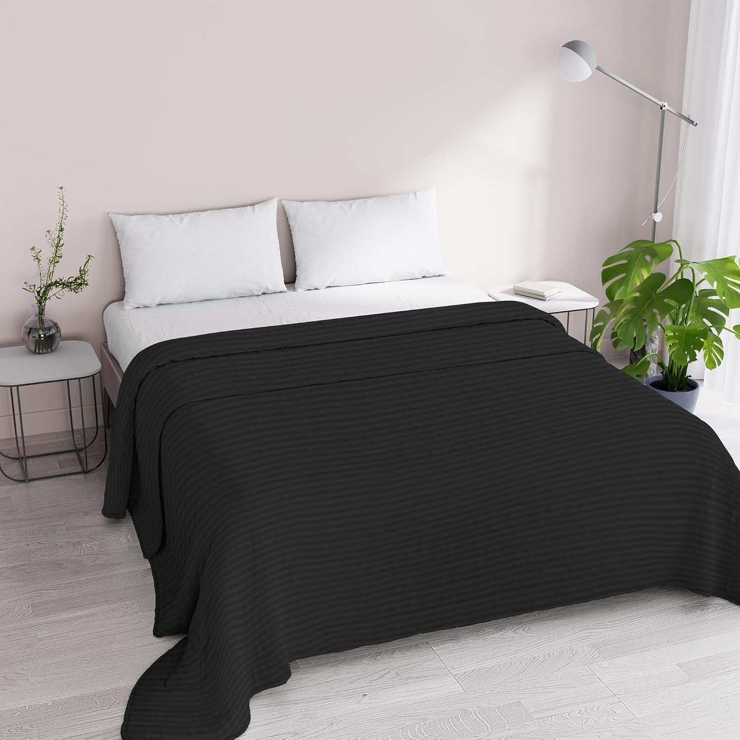 Sommerdyne Satinstriber, polyester, creme, 260X250 Cm Dyner og dyner Naty Shop Sort 260X250 Cm