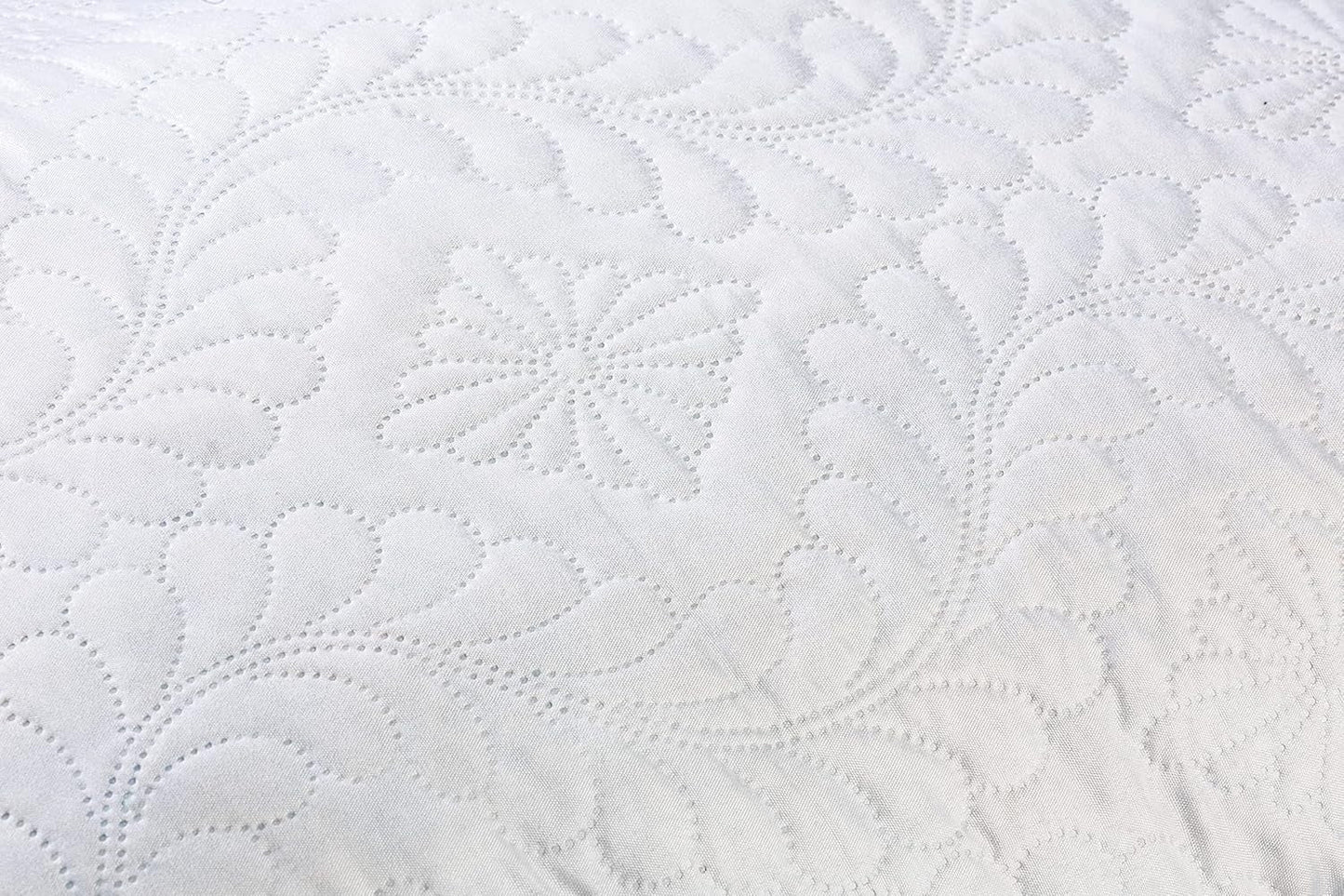 V.I.P. Meget vigtig pude V.I.P. Memory Flake Pude Hvid Pude 45 X 75 cm Polyester Quiltet Betræk Super åndbar Blød Made in Italy Naty Shop Standard Puder