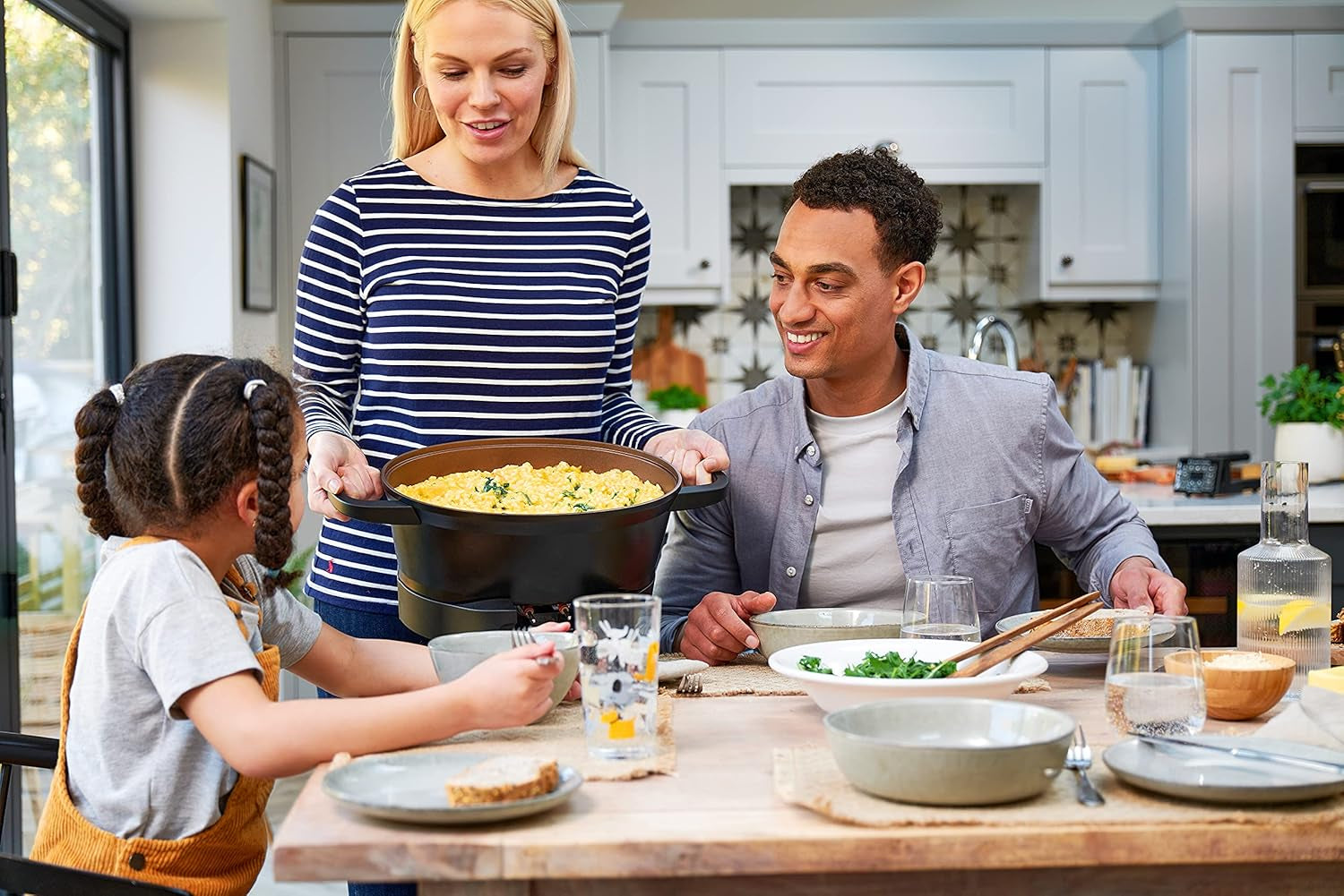 Multicooker Russell Hobbs 6,5L, digitalt display, 8 tilberedningsfunktioner Slow Cooker Naty Shop