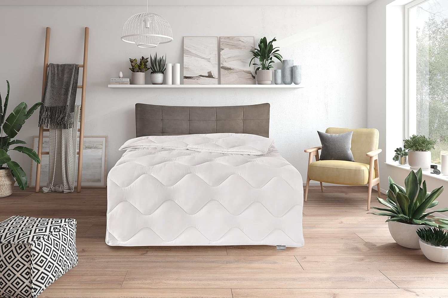 Traumnacht Comfy Mono Dyne i bomuld til alle årstider, ideel overgangsdyne med bomuldsblandingsbetræk, 135 x 200 cm, vaskbar, Oeko-Tex-certificeret, lavet efter tysk kvalitetsstandard Naty Shop dyner og dyner 155 X 220 varmt vintertæppe