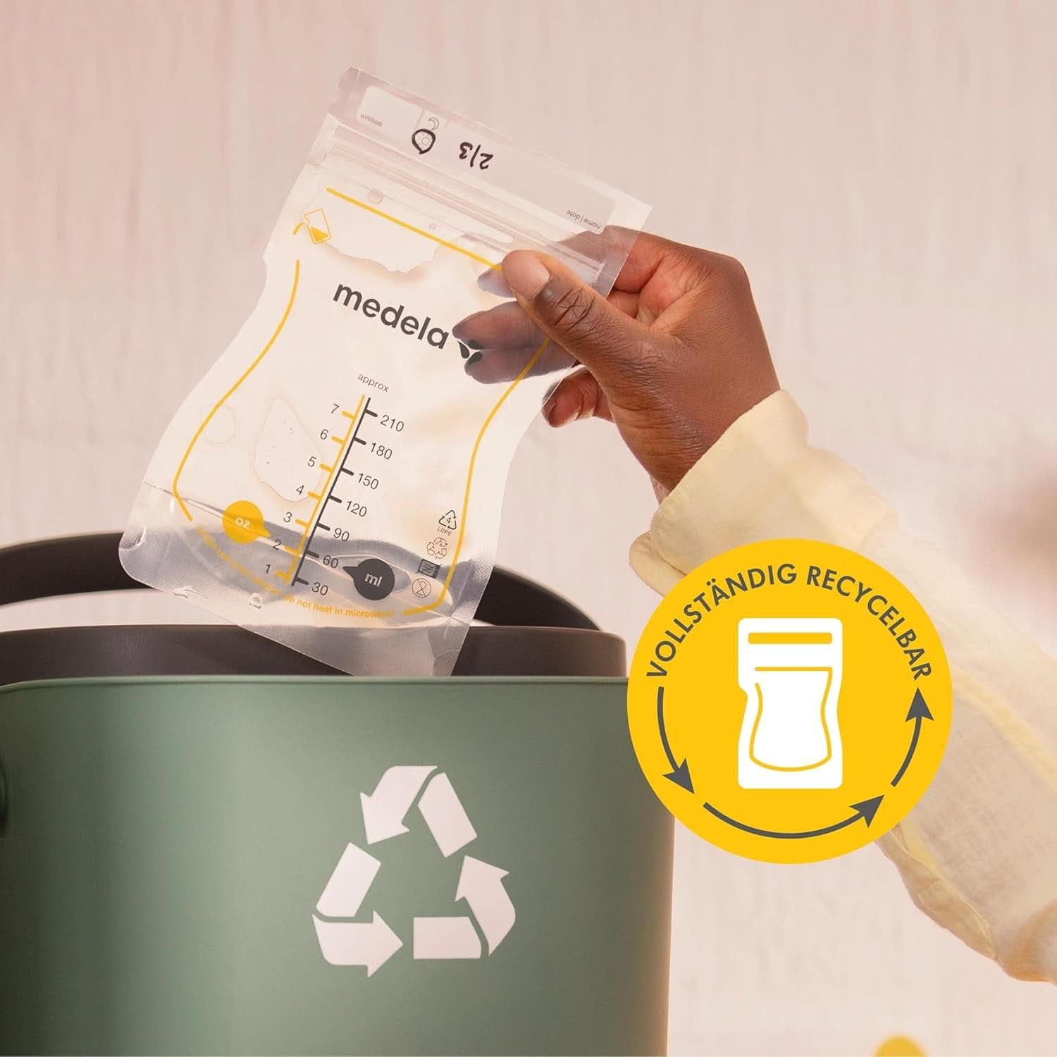 Medela Easy Pour Muttermilchbeutel Zum Einfachen Ausgießen, 100 Stück, 210 Ml, Auslaufsichere Einweg-Muttermilchbeutel Mit Überlaufschutz, Stillhelfer Tilbehør Babymad og amning Naty Shop