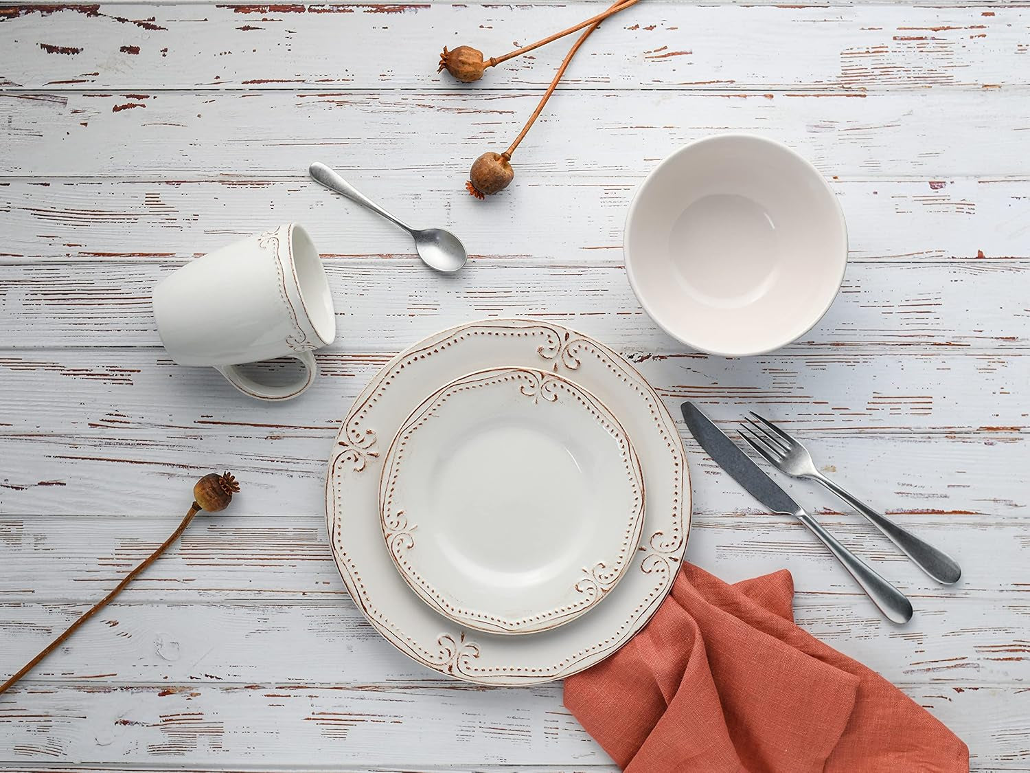 CreaTable, 23601, Romantic Vintage Series, 16-delt porcelænssæt til 4, Porcelænskombinationsservice, Tåler opvaskemaskine og mikroovn, Kvalitetsfremstilling