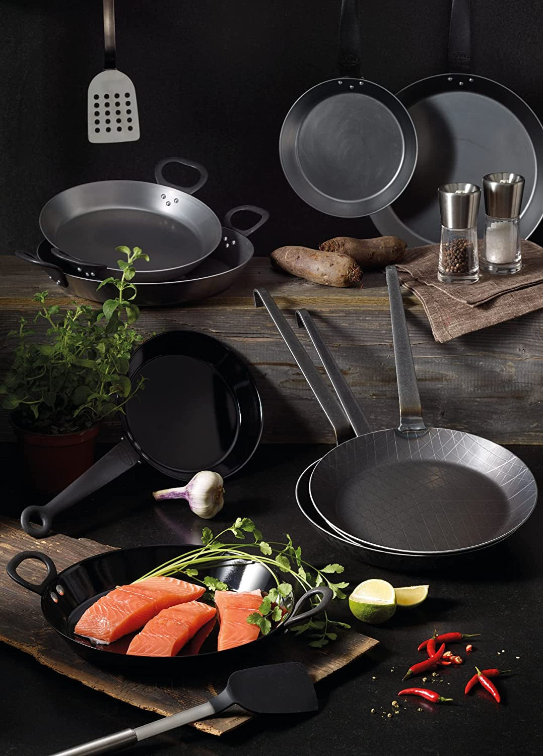 RÖSLE Series 1888 Smedejernsstegepande, høj kvalitet, høj kant til sprøde pommes frites og hurtigstegt kød, velegnet til grillning og induktion Gryder og pander Naty Shop