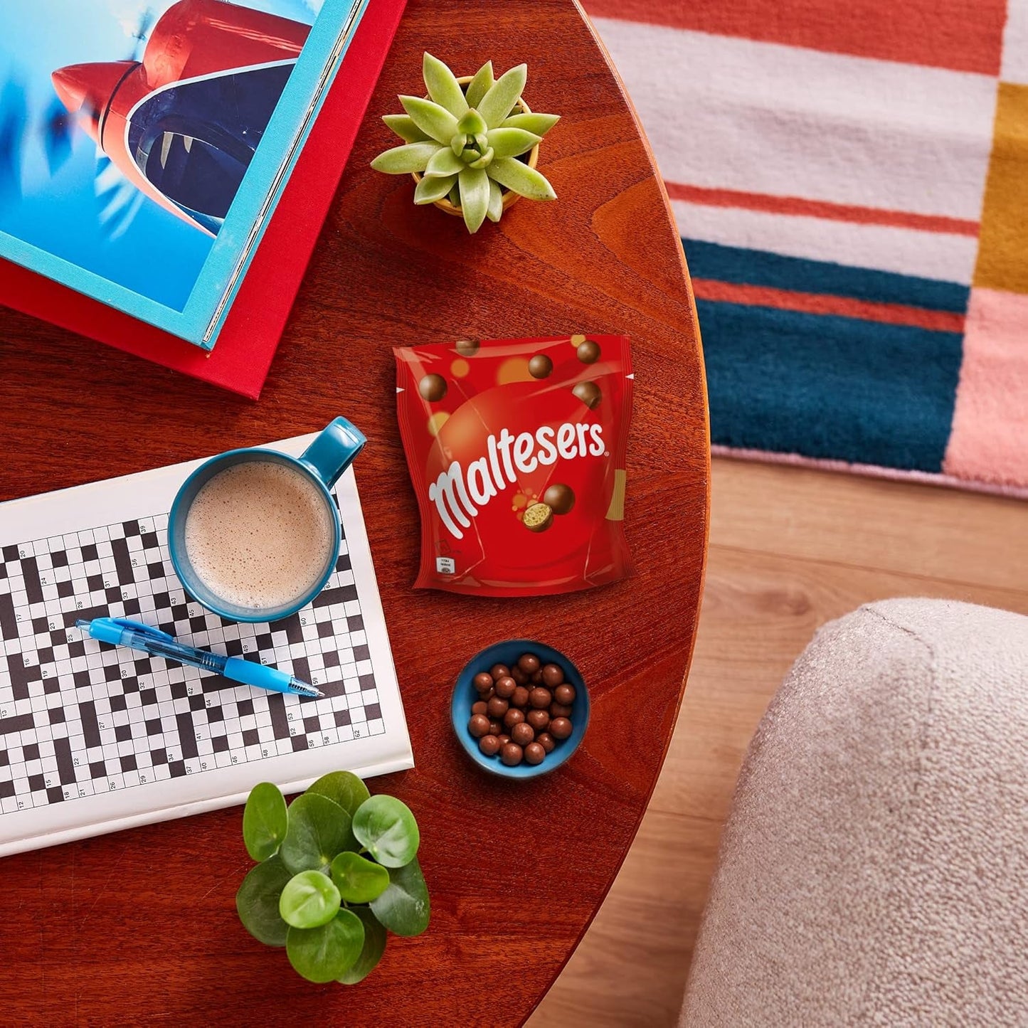 Maltesere, chokoladekugler med et sprødt og let center, luftig, chokolade snack, 1 pakke (1 x 300g)