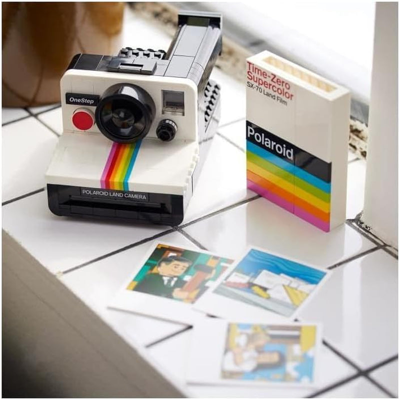 LEGO Ideas Polaroid Onestep SX-70 kamerasæt til voksne, samleobjekt med autentiske detaljer, kreativ aktivitet, fotografigaver til kvinder, mænd, ham, hende og teenagere 21345 Byggesæt Besuche den LEGO-Store
