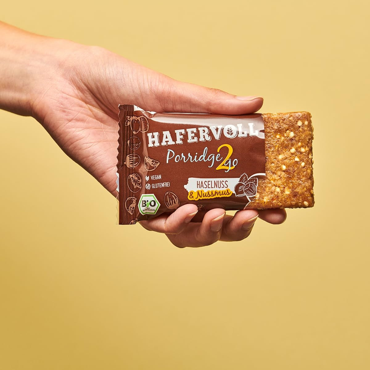 Hafervoll Porridge2go jordnøddesmør og nødder, 13 barer x 55 g - vegansk, økologisk, glutenfri, uden tilsat sukker snack, med havre, dadler og quinoaslik