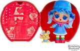 LOL overraskelse! Elsker Strawberry Shortcake Tots - Duftende samlerdukker med 7 overraskelser, kæledyr, mode, sko, hat, legesæt med Strawberry Shortcake Convertible House, i alderen 4+