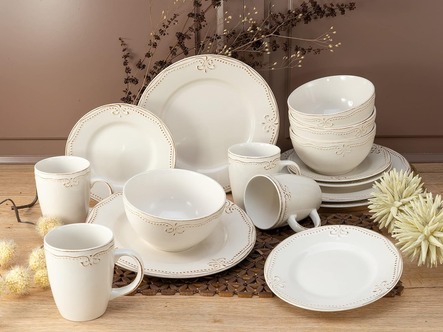 CreaTable, 23601, Romantic Vintage Series, 16-delt porcelænssæt til 4, Porcelænskombinationsservice, Tåler opvaskemaskine og mikroovn, Kvalitetsfremstilling