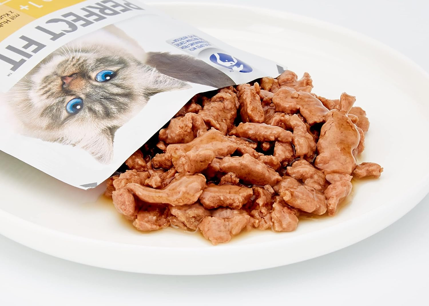 Vådfoder til katte Perfect Fit Sensitive 1+ med kylling i sauce, 12 poser, 12 x 85g - Premium vådfoder til følsomme katte fra 1 år, uden hvede og soja, for at støtte fordøjelsen